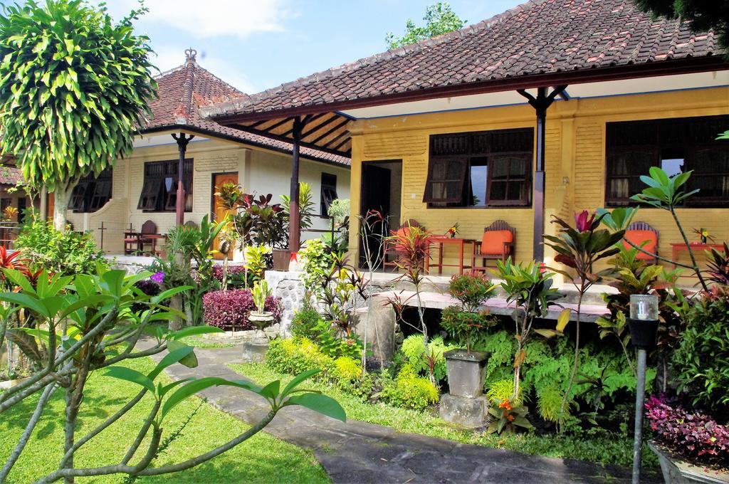 Rijasa Homestay Karangasem  Luaran gambar