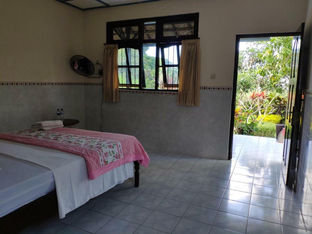 Rijasa Homestay Karangasem  Luaran gambar